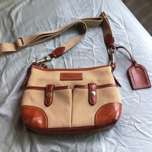 Dooney and Bourke crossbody purse